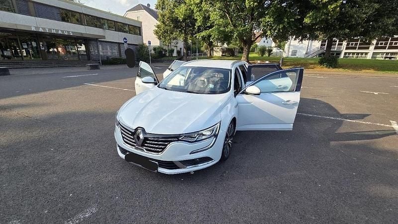 Weiß Gebraucht 2016 Renault Talisman Initiale Paris Limousine | 9.000 € (Fairer Preis) - Bild 1/4