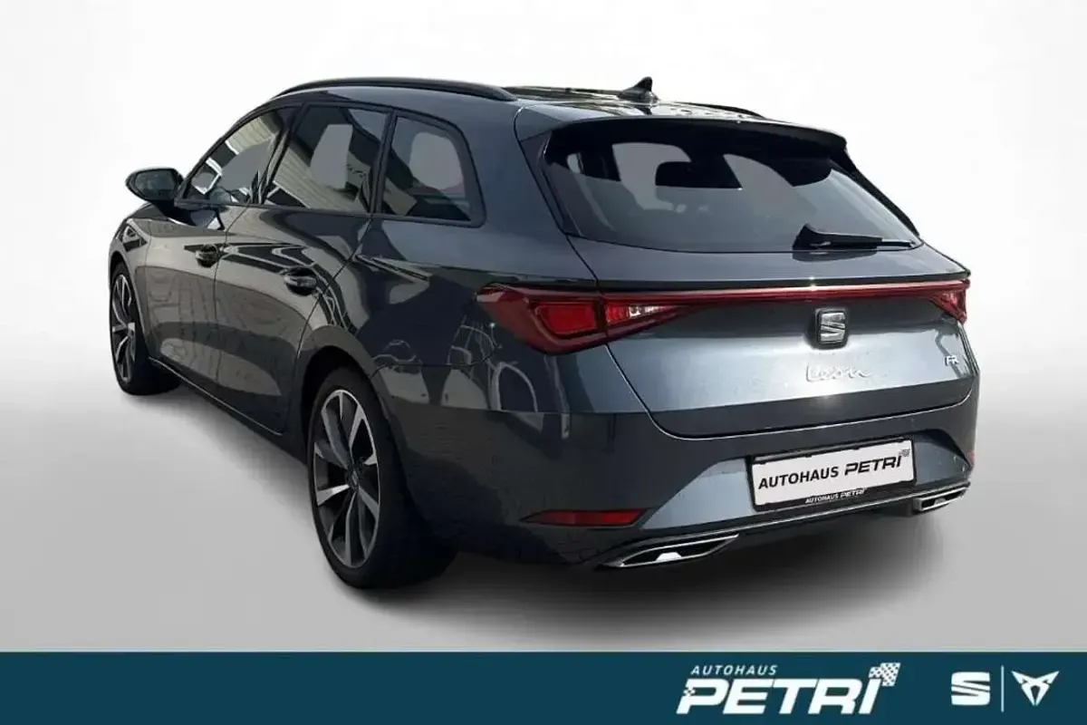 Brugt Seat Leon FR 150 HK (110 kW) 2022 Grå Sedan