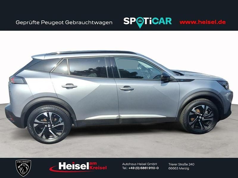 Gebraucht Peugeot e-2008 Allure 100 kW (136 PS) 2022 Grau SUV