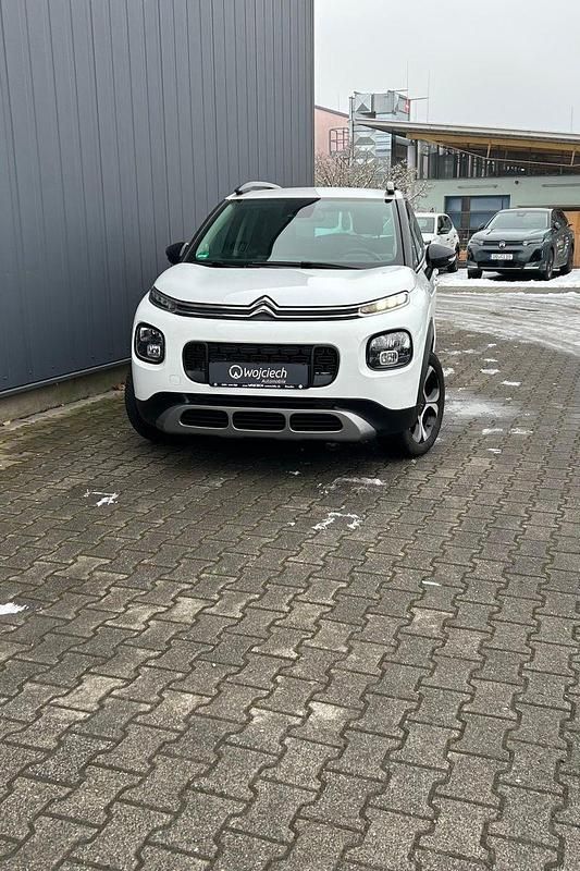 Gebraucht Citroën C3 Shine 110 PS (80 kW) 2018 Weiß Kleinwagen