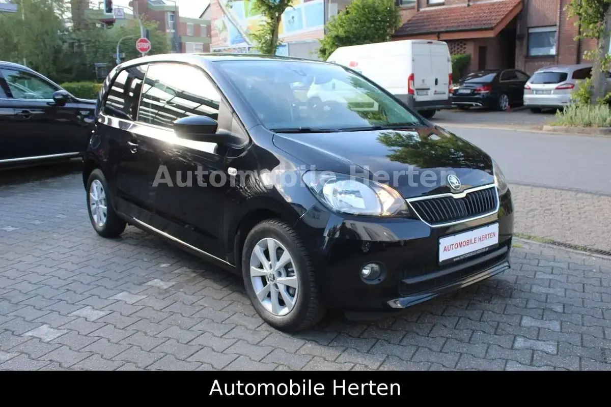 Używany Skoda Citigo Elegance 75 KM (55 kW) 2013 Czarny Hatchback