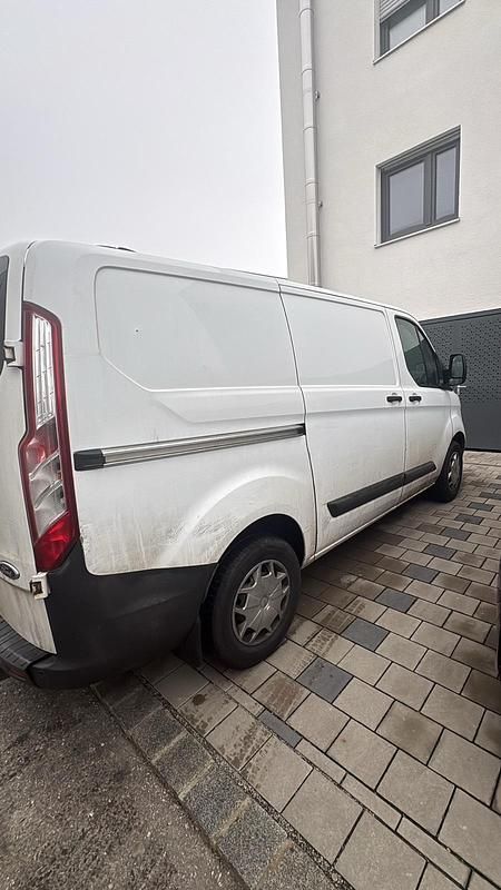 Second-hand Ford Transit 130 CP (95 kW) 2017 Alb Monovolum