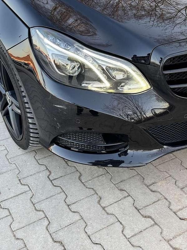 Gebraucht Mercedes E300 231 PS (169 kW) 2016 Schwarz Limousine