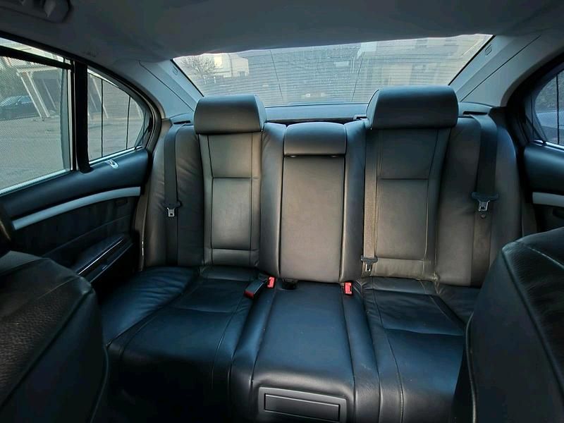 Gebraucht BMW 730 218 PS (160 kW) 2003 Grau Limousine