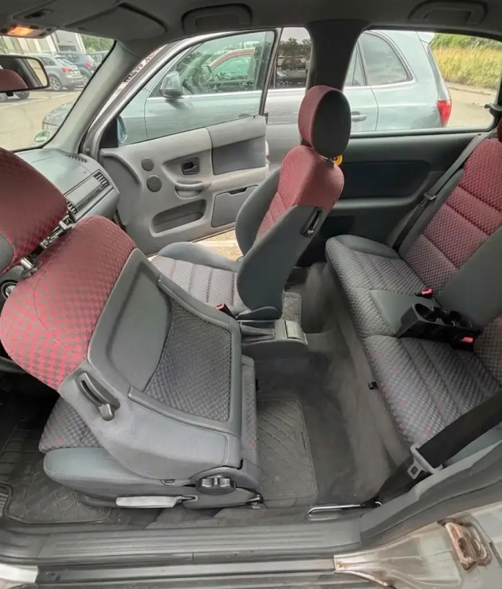 Gebraucht Audi A3 Attraction 101 PS (74 kW) 1997 Silber Kleinwagen