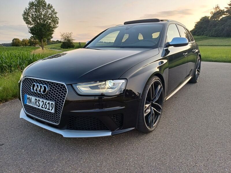 Schwarz Gebraucht 2013 Audi RS4 Sport Kombi | 35.550 € (Fairer Preis) - Bild 1/2