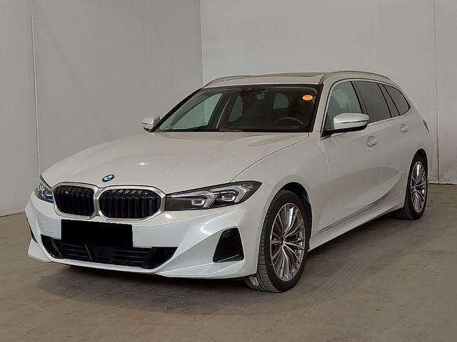Gebraucht BMW 320 Shadowline 190 PS (139 kW) 2023 Weißkeine angabe Kombi