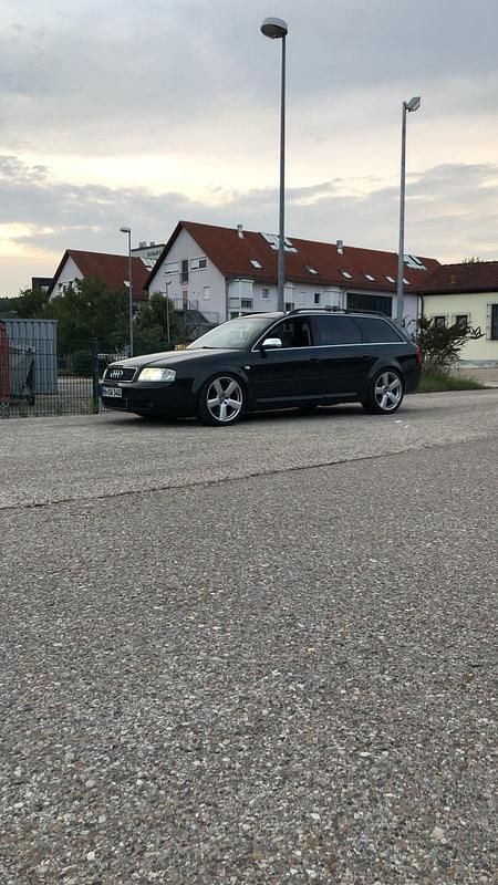 Schwarz Gebraucht 2004 Audi S6 Kombi | 10.000 € (Fairer Preis) - Bild 1/4
