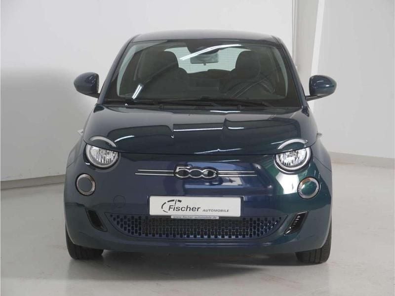Gebraucht Fiat 500e Action 69 kW (95 PS) 2023 Grün Limousine