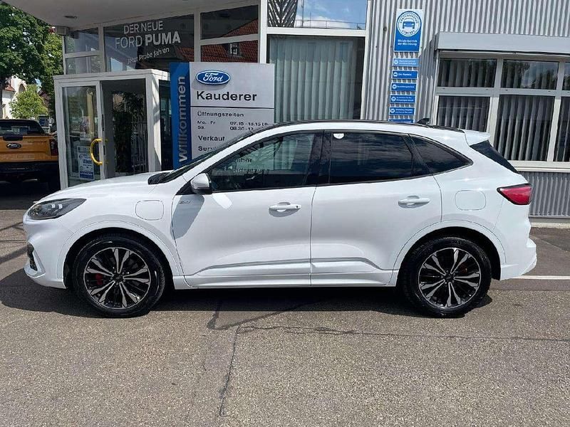 Gebraucht Ford Kuga ST-Line X 152 PS (111 kW) 2021 Frostweiß SUV