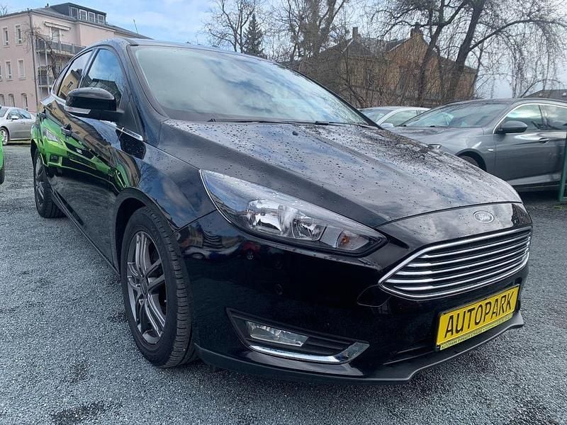 Gebraucht Ford Focus Titanium 150 PS (110 kW) 2017 Schwarz Limousine