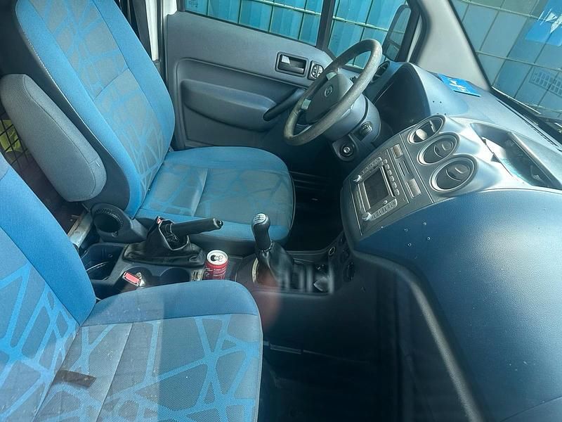 Second-hand Ford Focus 110 CP (80 kW) 2011 Alb Monovolum