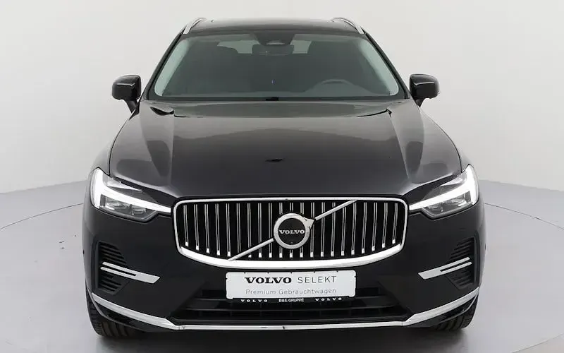 Gebraucht Volvo XC60 Plus 350 PS (257 kW) 2025 Schwarz SUV