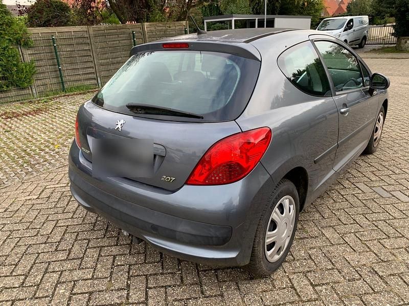 Gebraucht Peugeot 207 86 PS (63 kW) 2008 Grau Kleinwagen