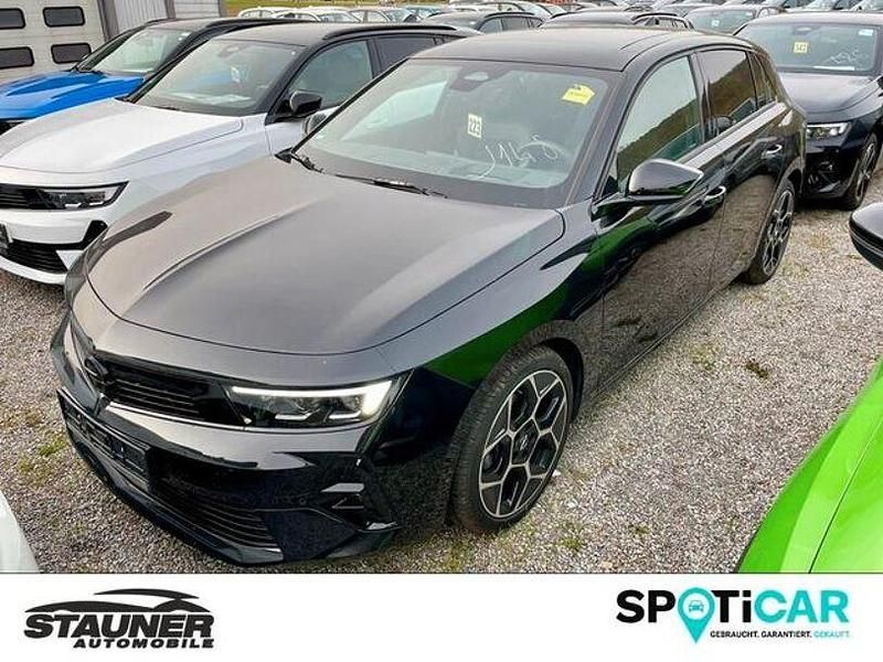 Schwarz Gebraucht 2024 Opel Astra Ultimate Limousine | 22.980 € (Superpreis) - Bild 1/4