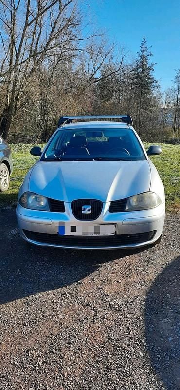 Gebraucht Seat Ibiza 75 PS (55 kW) 2004 Silber Kleinwagen
