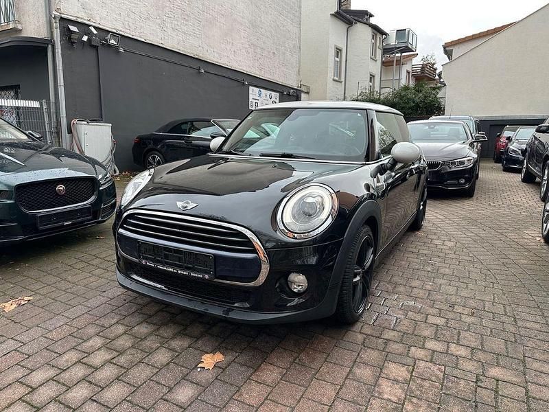 Gebraucht Mini Cooper 136 PS (100 kW) 2017 Schwarz Kleinwagen