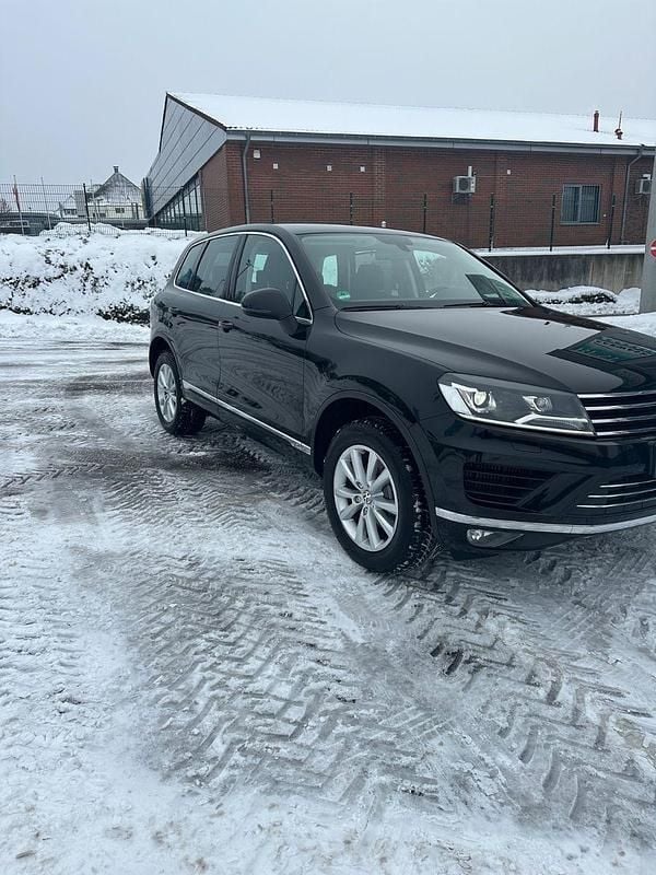 Gebraucht VW Touareg 204 PS (150 kW) 2015 Schwarz SUV