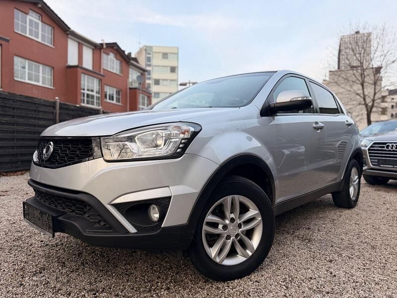 Gebraucht Ssangyong (KGM) Korando 178 PS (130 kW) 2017 Silber SUV