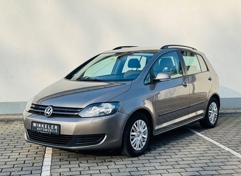 Gebraucht VW Golf Plus Cross Trendline 105 PS (77 kW) 2011 Braun Van / Kleinbus