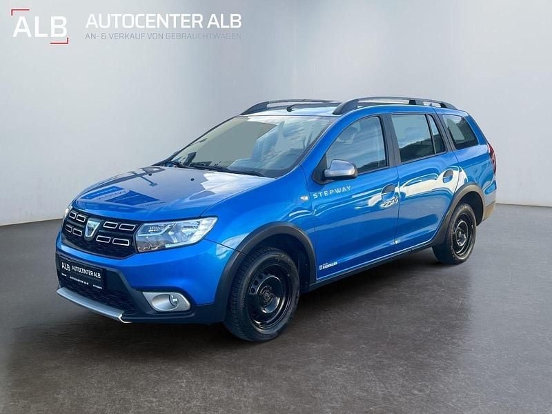 Blau Gebraucht 2017 Dacia Logan MCV Kombi | 6.990 € (Fairer Preis) - Bild 1/4