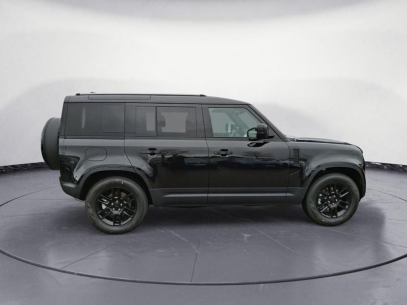 Neu Land Rover Defender S 200 PS (147 kW) 2026 Grün SUV