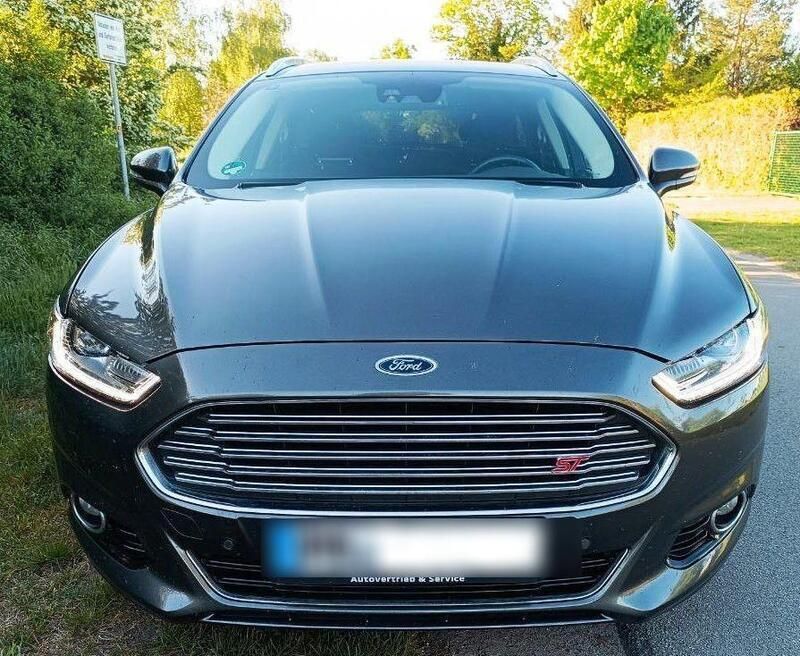 Beige Gebraucht 2015 Ford Mondeo Titanium Kombi | 11.600 € (Fairer Preis) - Bild 1/4
