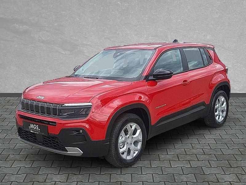 Neu Jeep Avenger Altitude 101 PS (74 kW) 2025 Ruby red SUV