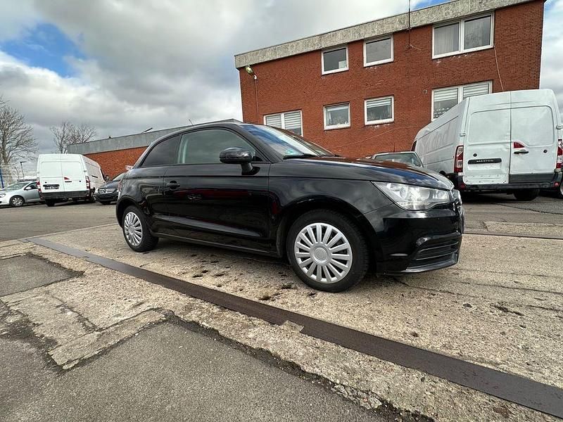 Gebraucht Audi A1 Attraction 86 PS (63 kW) 2011 Schwarz Kleinwagen