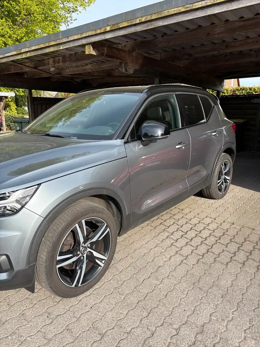 Gebraucht Volvo XC40 R-Design 190 PS (139 kW) 2019 Andere farben SUV