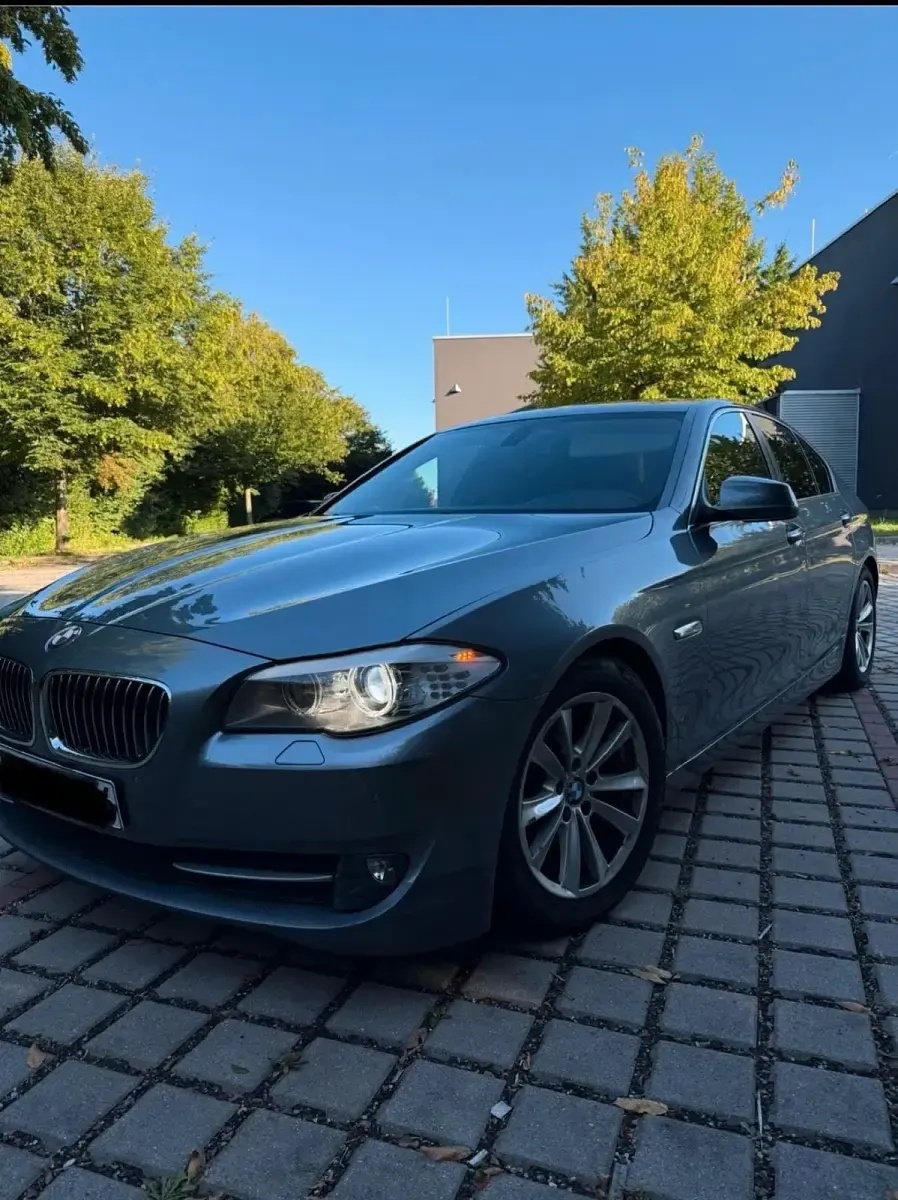 Brugt BMW 523 204 HK (150 kW) 2011 Grå Sedan