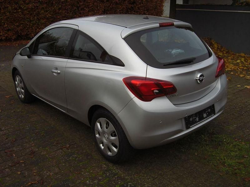 Gebraucht Opel Corsa Edition 90 PS (66 kW) 2016 Silber Kleinwagen