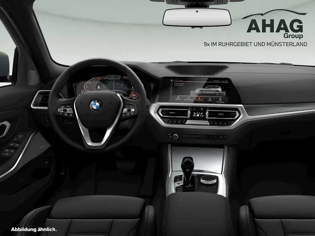 Używany BMW 330 Efficient Dynamics 258 KM (189 kW) 2021 Czarny Kombi