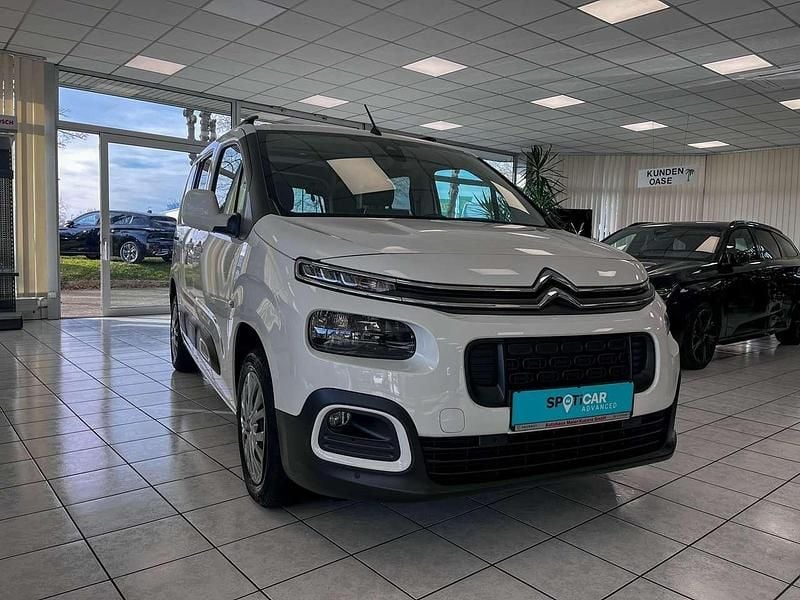 Lack weiss banquise Gebraucht 2020 Citroën Berlingo Shine Van / Kleinbus | 20.990 € (Fairer Preis) - Bild 1/4