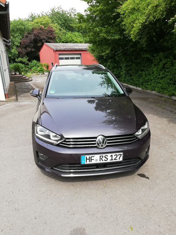 Grau Gebraucht 2015 VW Golf Sportsvan LOUNGE Van / Kleinbus | 12.900 € (Guter Preis) - Bild 1/4