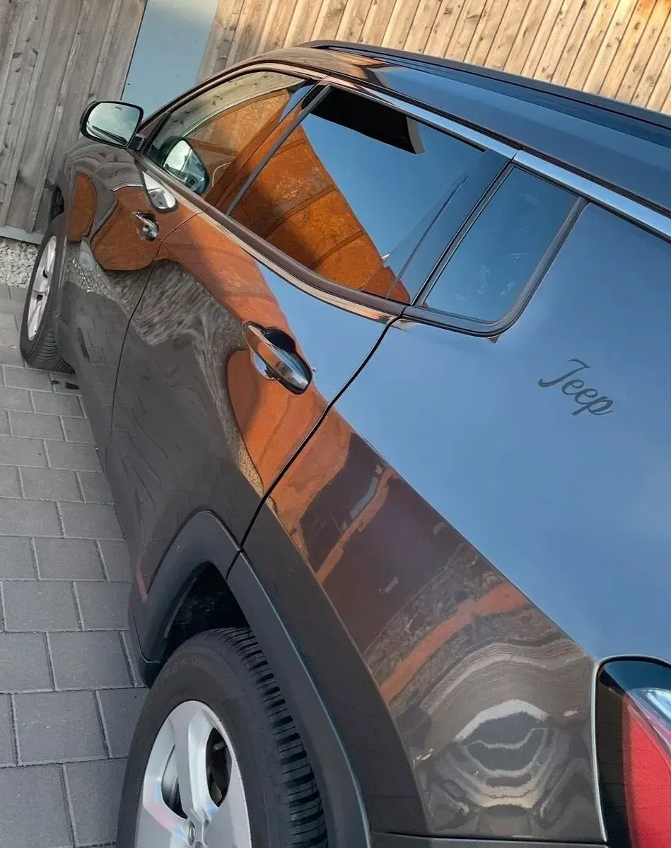 Gebraucht Jeep Compass 140 PS (102 kW) 2019 Braun SUV
