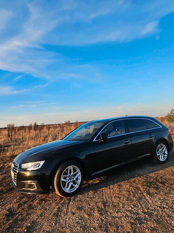Gebraucht Audi A4 251 PS (184 kW) 2018 Schwarz Kombi