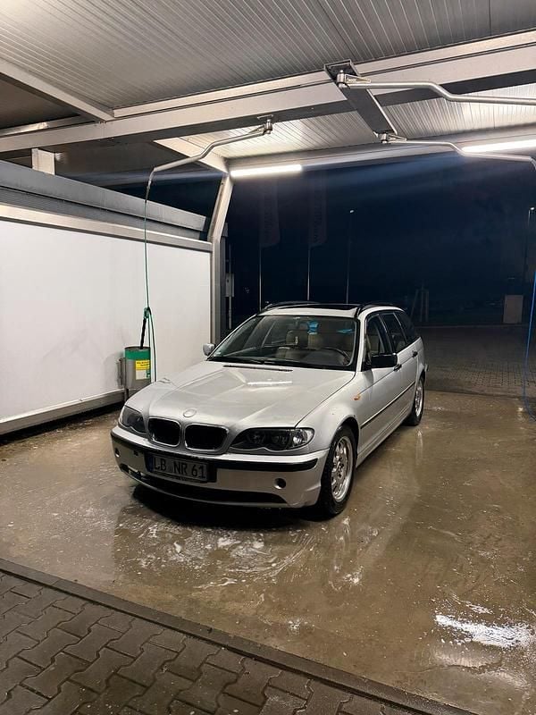 Second-hand BMW 320 150 CP (110 kW) 2003 Argintiu Break