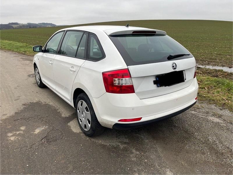 Gebraucht Skoda Rapid 86 PS (63 kW) 2013 Kleinwagen