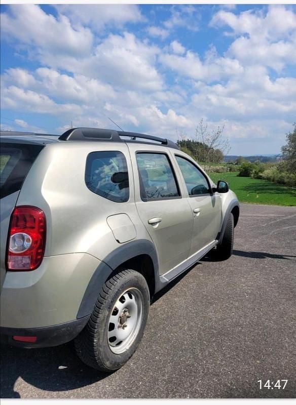 Usata Dacia Duster 2012 Oro SUV