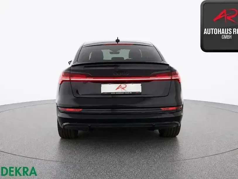 Gebraucht Audi e-tron Sportback S-Line 300 kW (408 PS) 2023 Schwarz SUV