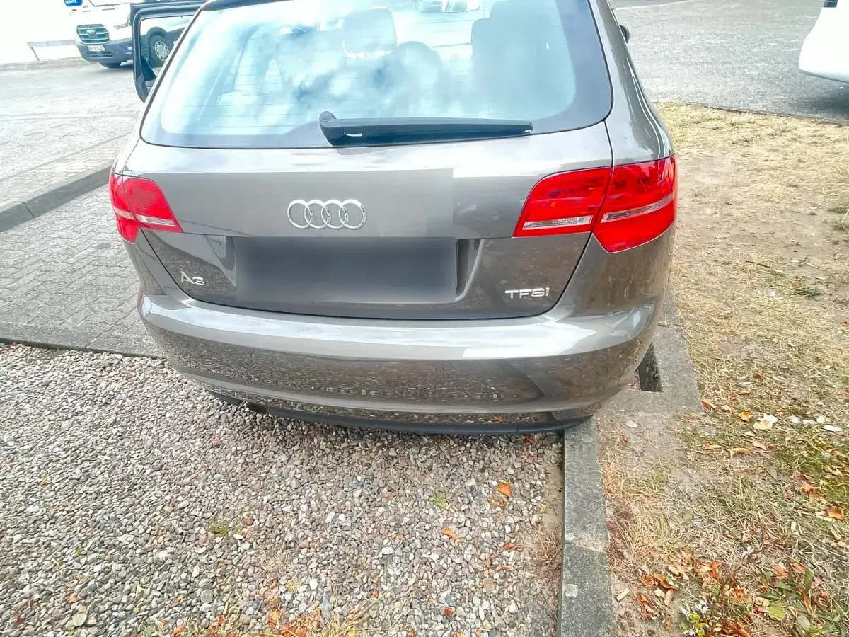 Gebraucht Audi A3 105 PS (77 kW) 2013 Andere farben Limousine