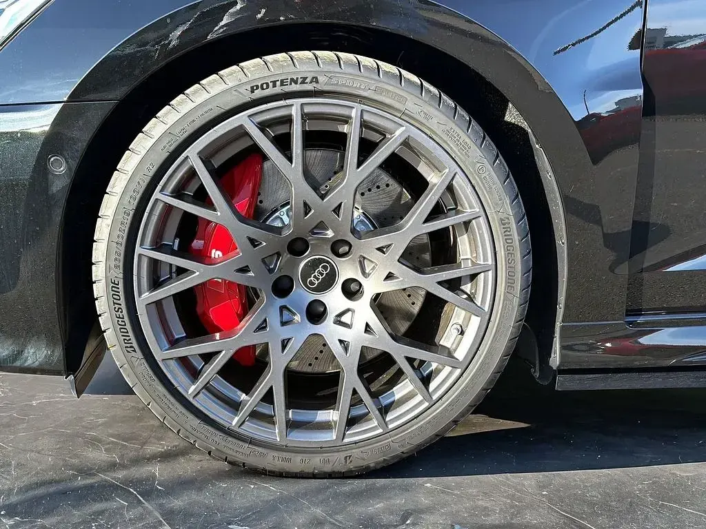 Gebraucht Audi RS3 Sport 400 PS (294 kW) 2026 Mythosschwarz metallic Limousine