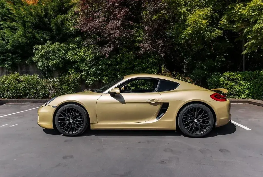 Gebraucht Porsche Cayman 275 PS (202 kW) 2014 Gold Coupé