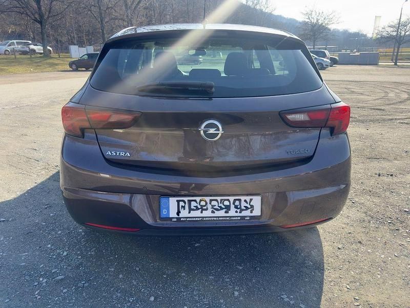Gebraucht Opel Astra 150 PS (110 kW) 2017 Braun Limousine