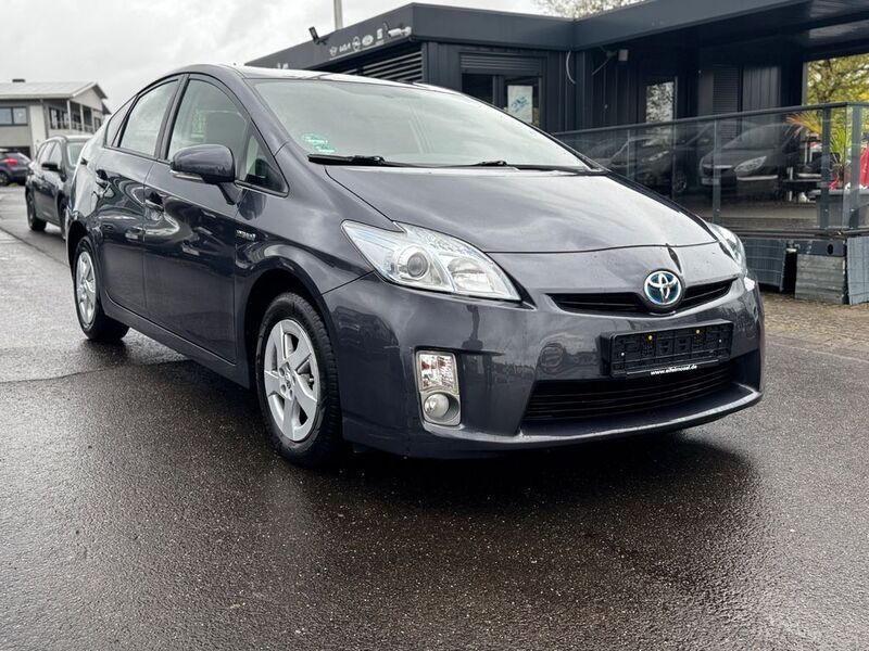 Grau Gebraucht 2010 Toyota Prius Kleinwagen | 8.900 € (Guter Preis) - Bild 1/4
