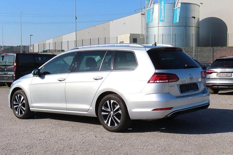Gebraucht VW Golf VII 150 PS (110 kW) 2020 Silber Kombi