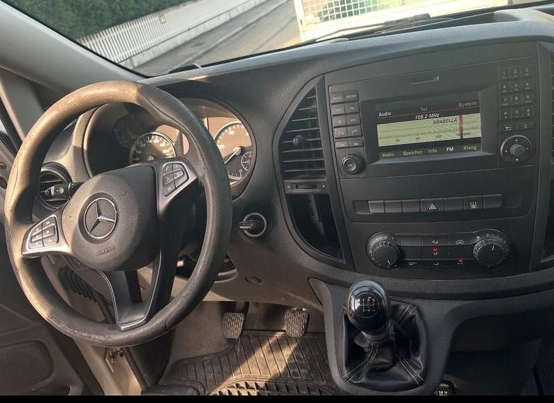 Gebraucht Mercedes Vito 116 PS (85 kW) 2016 Weiß Van