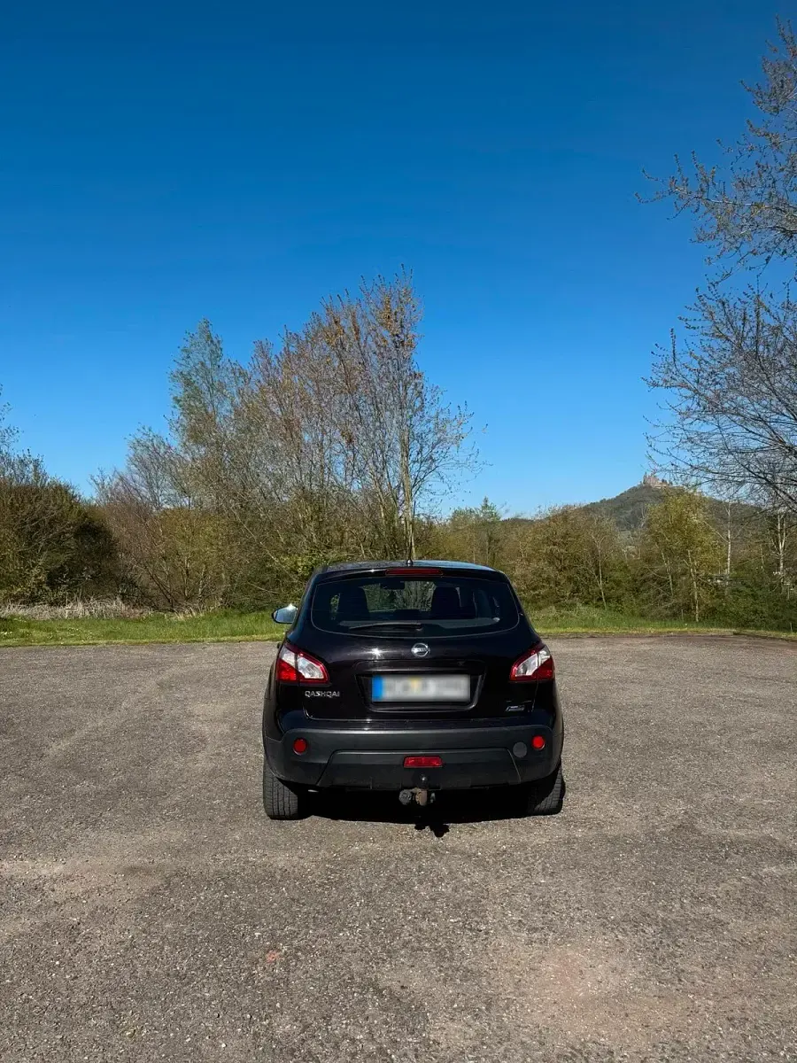 Gebraucht Nissan Qashqai 110 PS (80 kW) 2012 Andere farben SUV