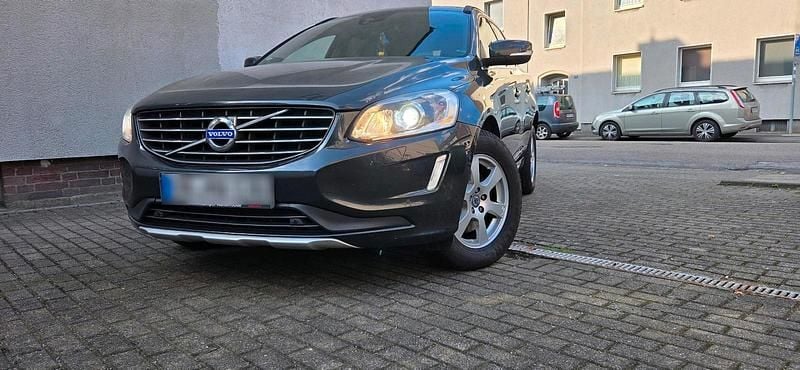 Gebraucht Volvo XC60 163 PS (119 kW) 2013 Grau SUV